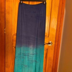 Women’s L Blue/Turquoise tie dye maxi skirt